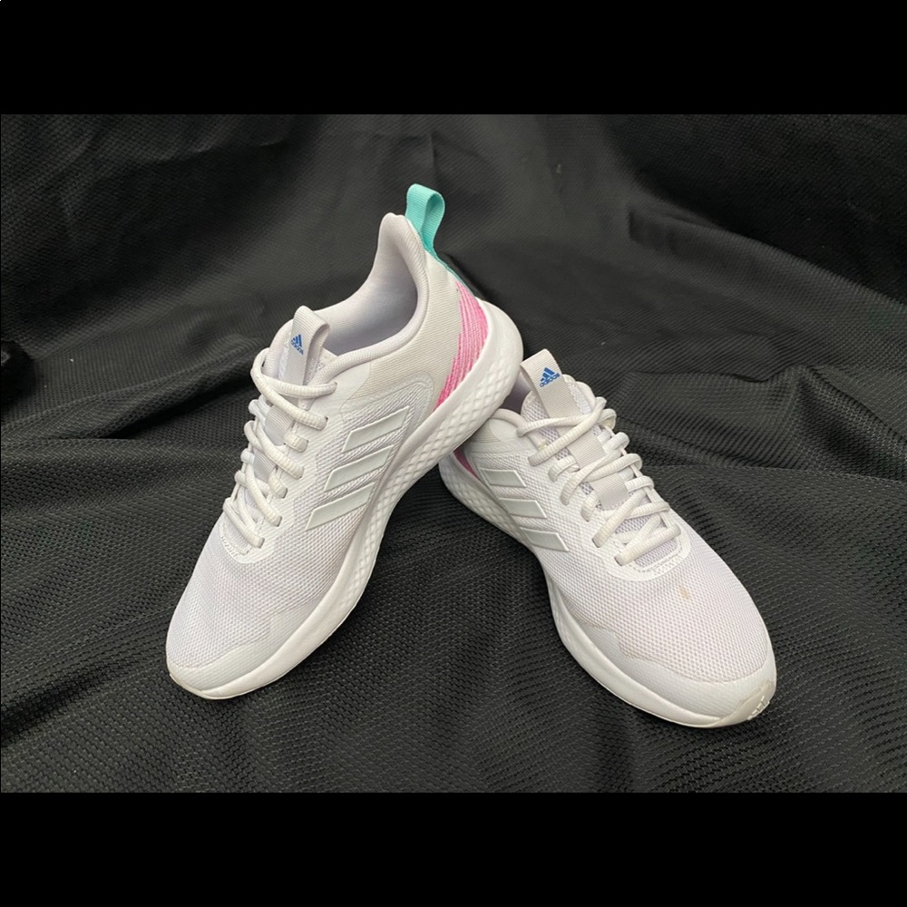 Addidas W7 Cloudfoam shoes